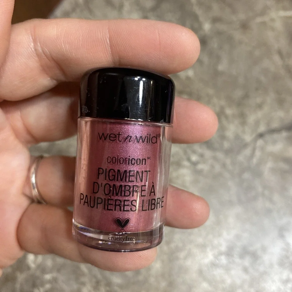 Wet N Wild FIRE REIGN ColorIcon Loose Pigment Eye Shadow 0.07 oz LIMITED